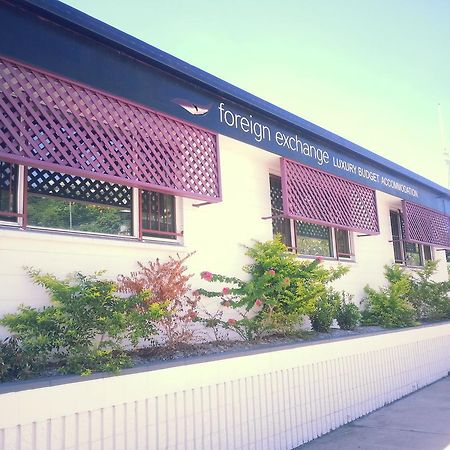 Foreign Exchange Accommodation-Beachside Таунсвил Екстериор снимка