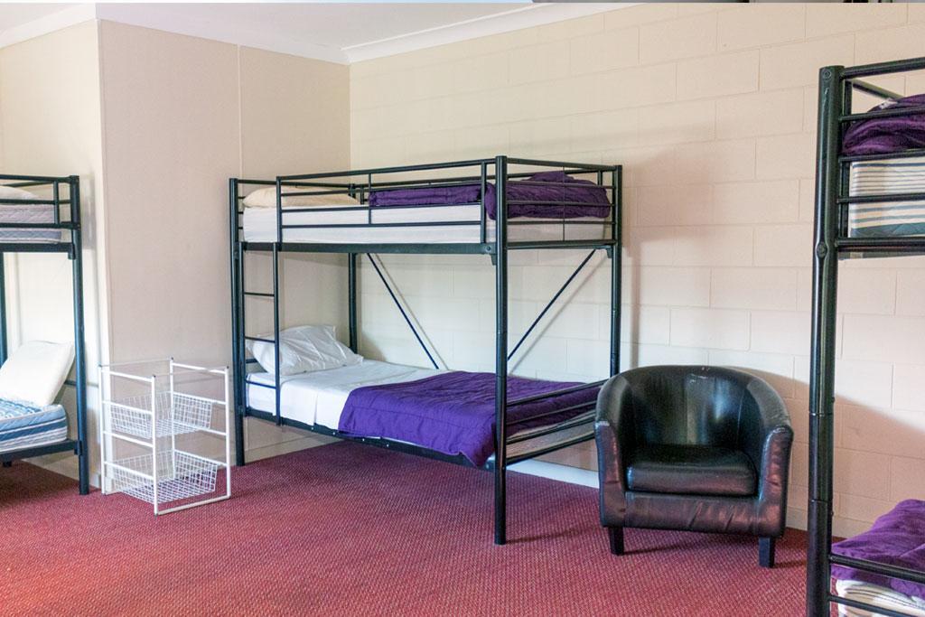 Foreign Exchange Accommodation-Beachside Таунсвил Екстериор снимка