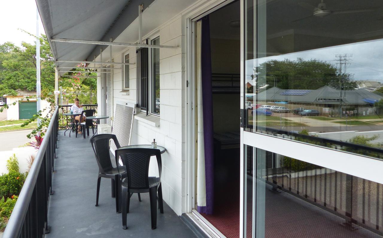 Foreign Exchange Accommodation-Beachside Таунсвил Екстериор снимка