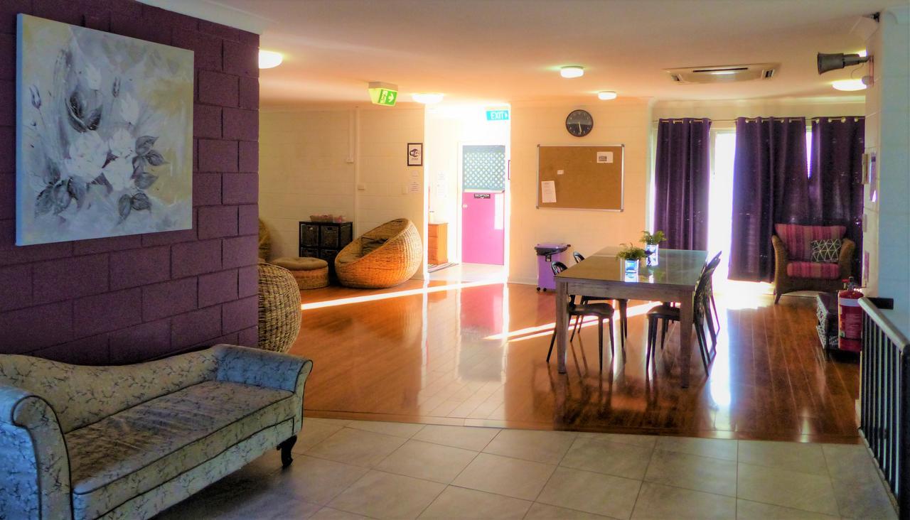 Foreign Exchange Accommodation-Beachside Таунсвил Екстериор снимка